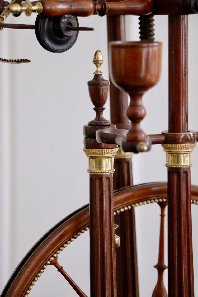 Rouet En Acajou d'époque Louis XVI