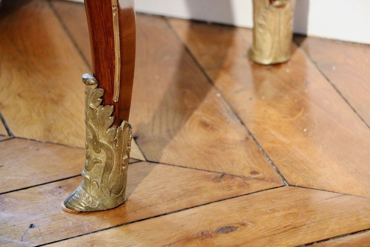Supporto per parrucca intarsiato in legno di amaranto del periodo Regency
