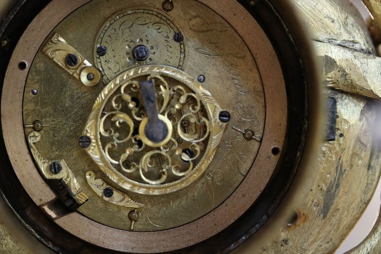 Small Watch Holder Candlestick Clock