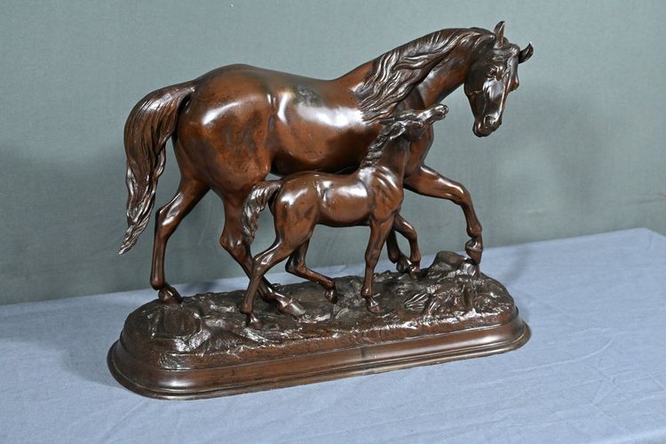 Cavallo e puledro in Spelter, firmato E.Loiseau – Inizio XX secolo