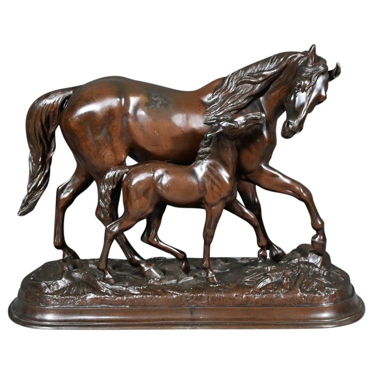Cavallo e puledro in Spelter, firmato E.Loiseau – Inizio XX secolo