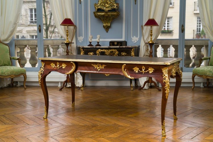 Bureau Plat d'Antoine Robert Gaudreaus