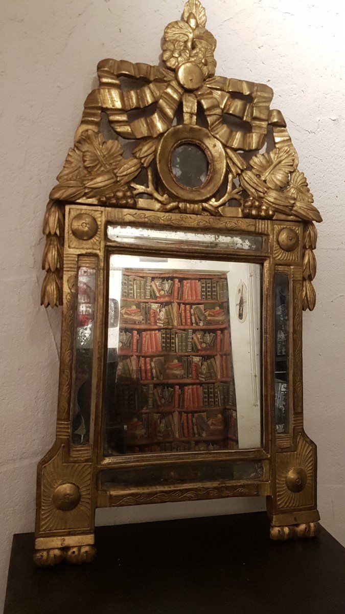 Gilded wood mirror with glazing beads - 18th century