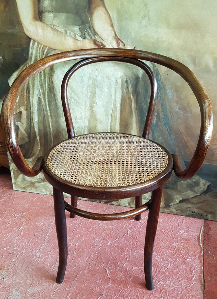 Fauteuil En Bois Courbé Signé Mundus Autriche