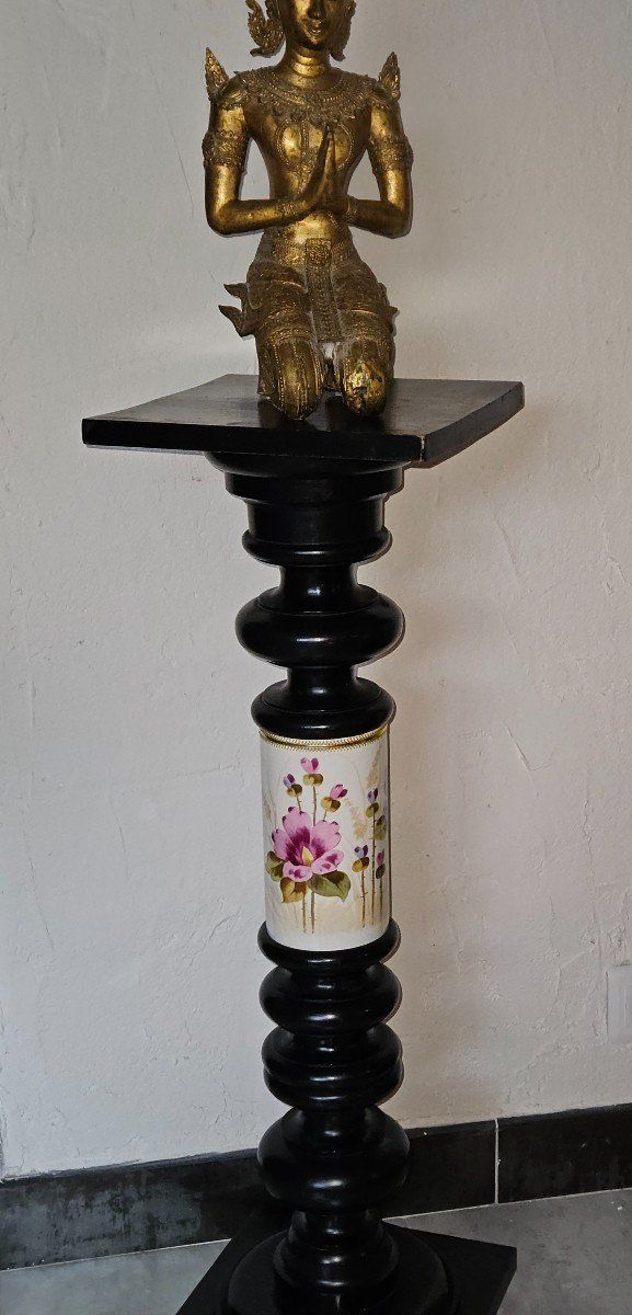 Colonna portaoggetti Napoleone III - XIX secolo - In legno e ceramica.