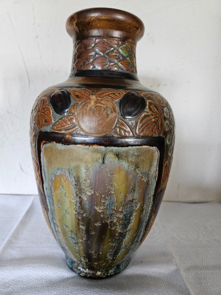 Art Deco vase By Joseph Mougin (1876 - 1961) In glazed stoneware.