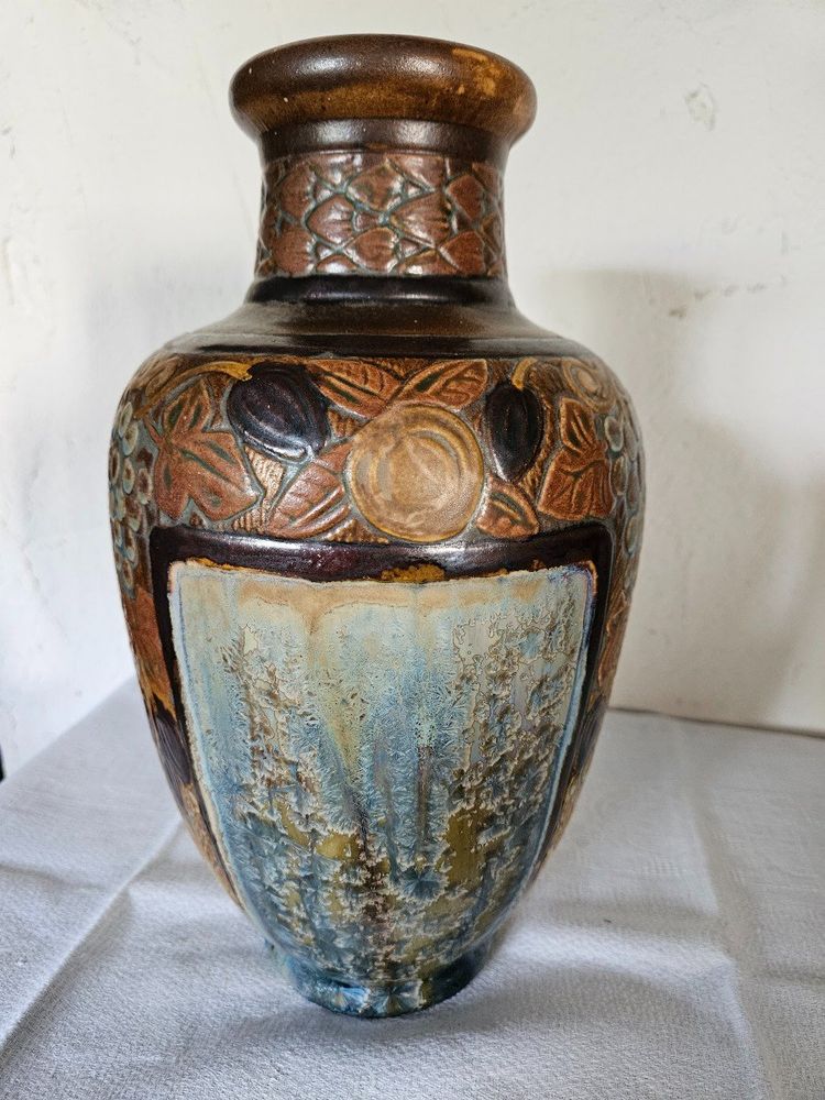 Art Deco vase By Joseph Mougin (1876 - 1961) In glazed stoneware.