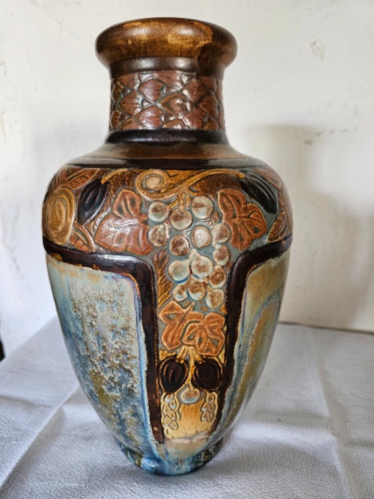 Art Deco vase By Joseph Mougin (1876 - 1961) In glazed stoneware.