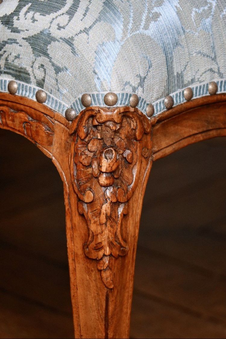 Pair Of Carved And Moulded Beech Armchairs A La Reine