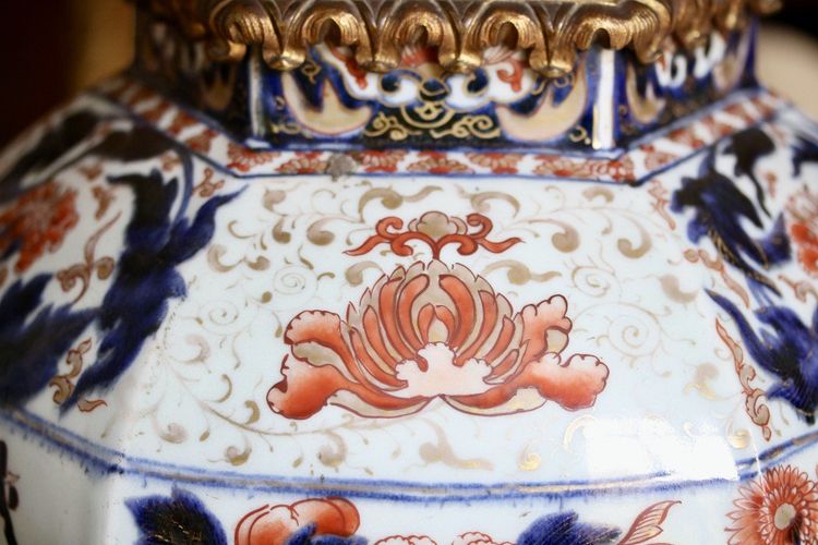 Large Imari Porcelain Vase