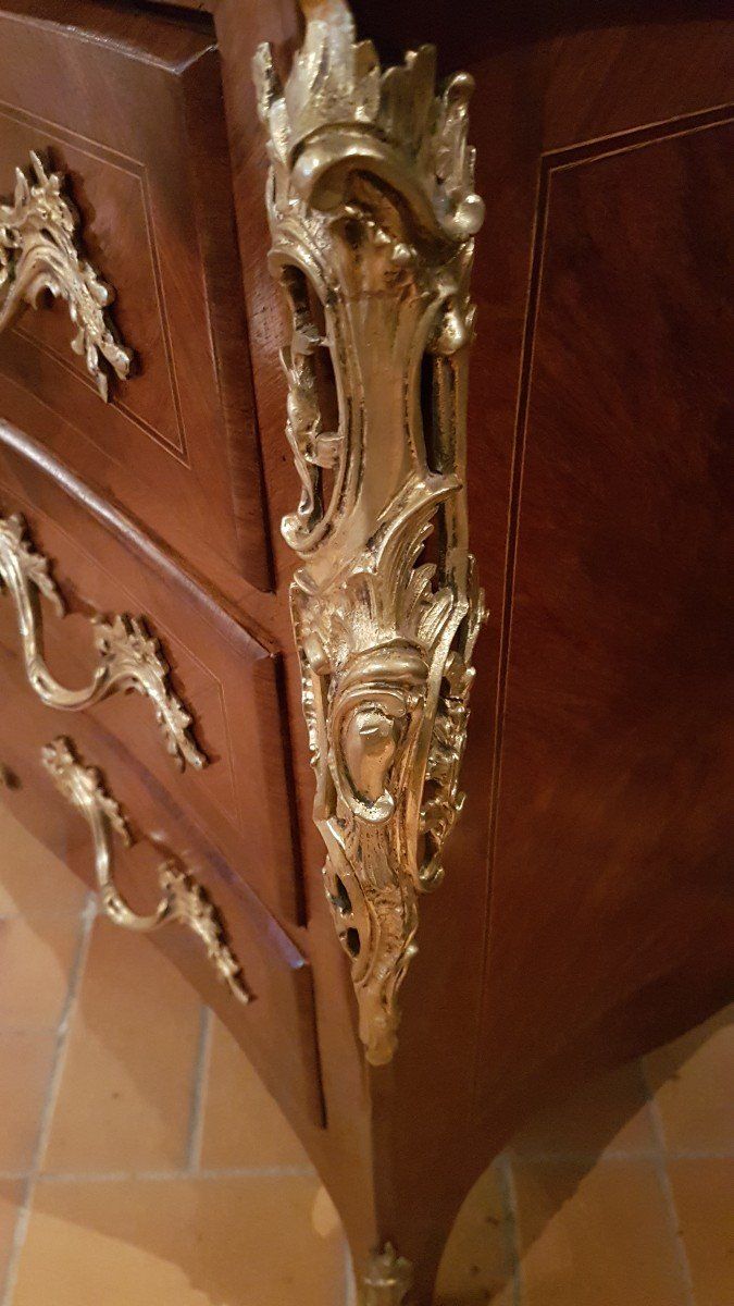 Intarsien-Kommode Im Stil von Louis XV Anfang 19.
