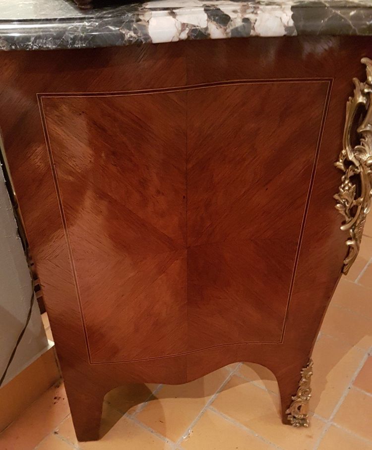 Intarsien-Kommode Im Stil von Louis XV Anfang 19.