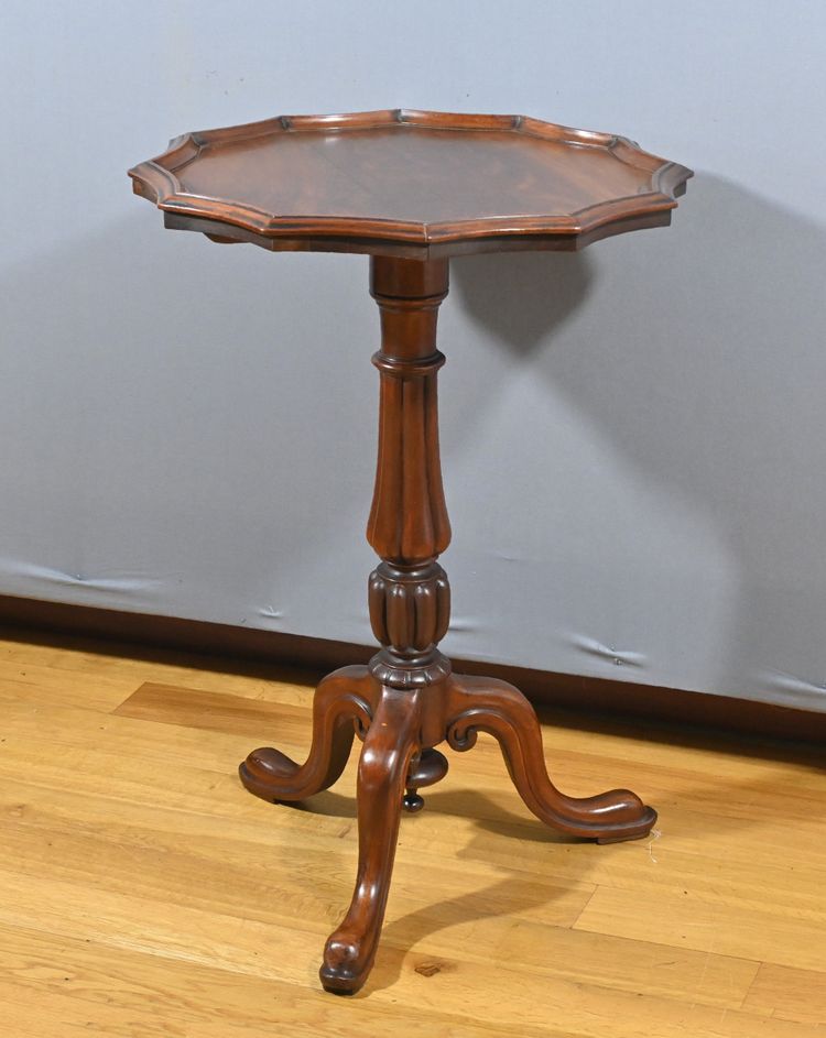 Guéridon Tripode en Acajou, style Louis Philippe – 2ème moitié du XIXe
