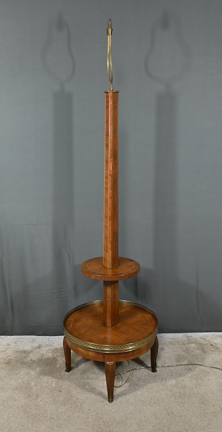 Important Lampadaire en Marqueterie, style Transition Louis XV Louis XVI – 1re partie XXe
