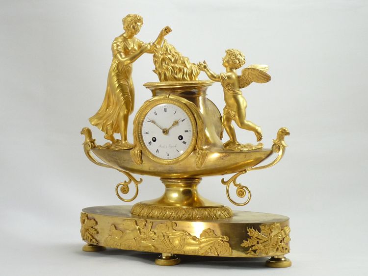 Beautiful Directoire Clock Venus & Cupid By Roche à Marseille 