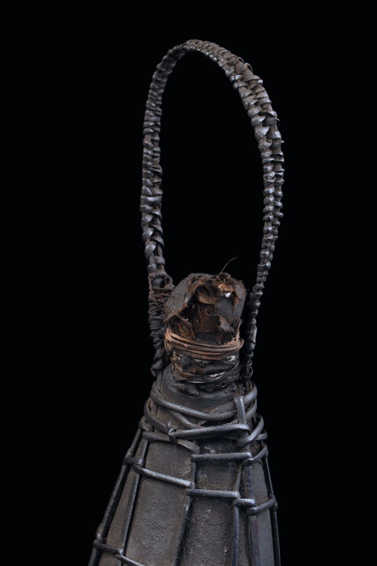 Ancienne gourde traditionnelle, art tribal, art océanien, Papouasie Nouvelle Guinée