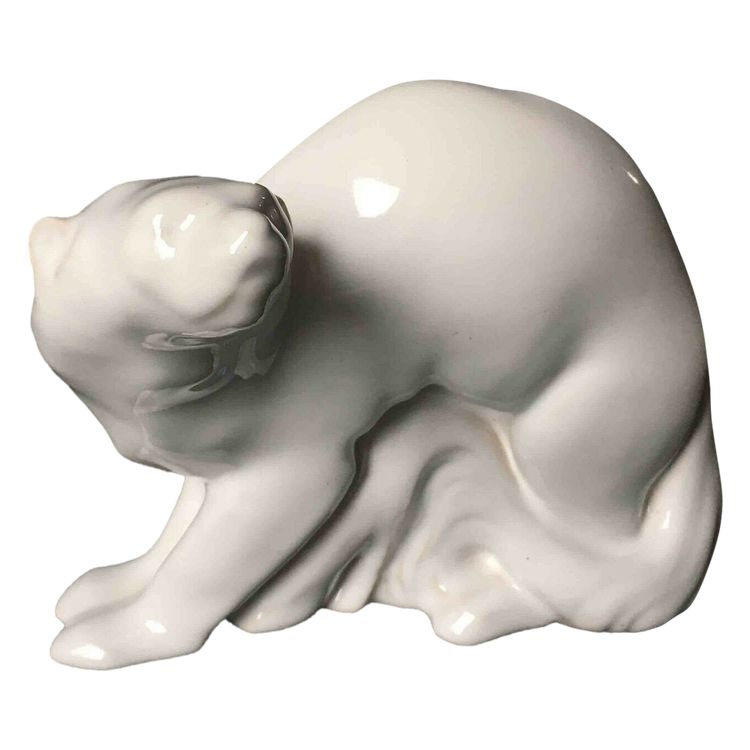Ceramica bianca l'Hermine Manufacture Nationale de Sèvres per J.B. Gauvenet (1885/1967)