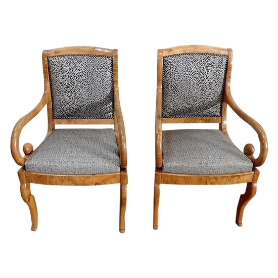 Paire de Fauteuils en Frêne Clair, époque Restauration  / Charles X – Début XIXe