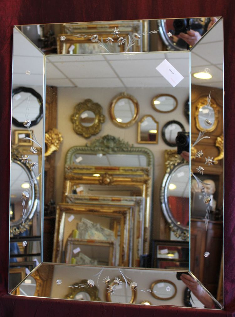 Specchio veneziano rettangolare 57 X 75 cm con lati inclinati e vetro acidato