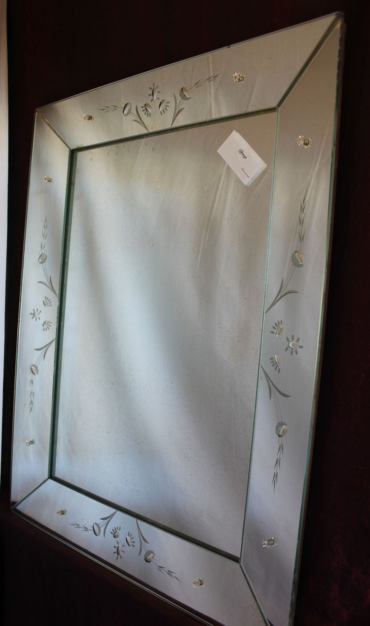 Specchio veneziano rettangolare 57 X 75 cm con lati inclinati e vetro acidato