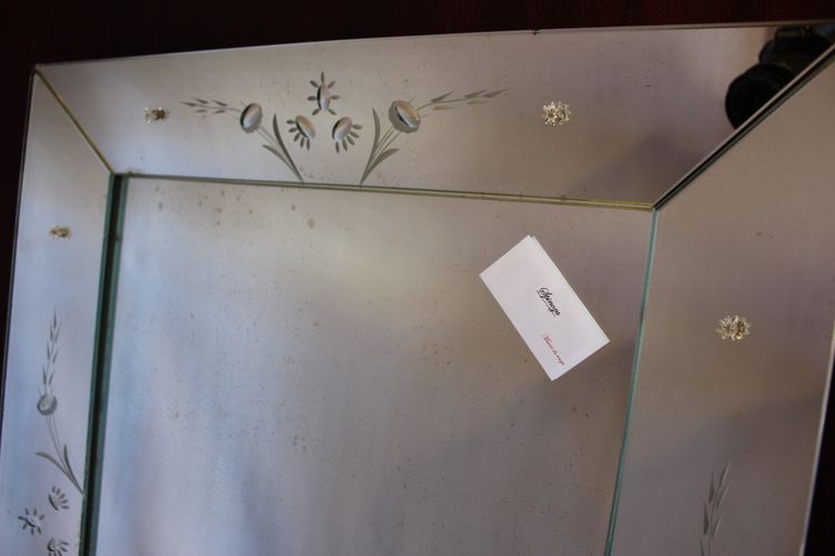 Specchio veneziano rettangolare 57 X 75 cm con lati inclinati e vetro acidato