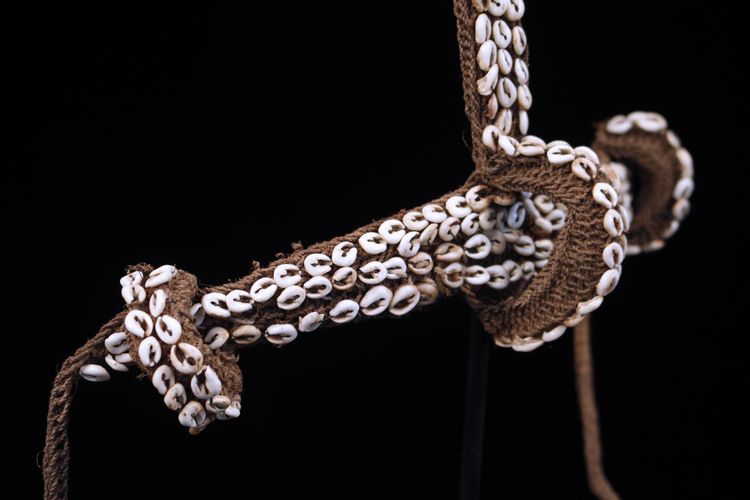 Dance headdress, tribal art, oceanic art, Papua New Guinea, traditional ornament, Oceania
