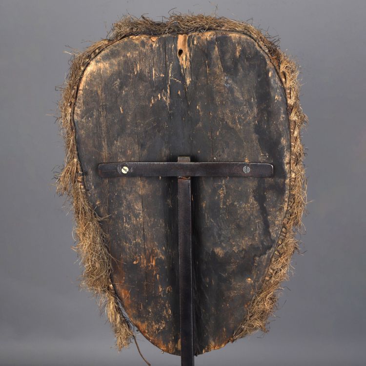 Sepik hut mask – Papua New Guinea