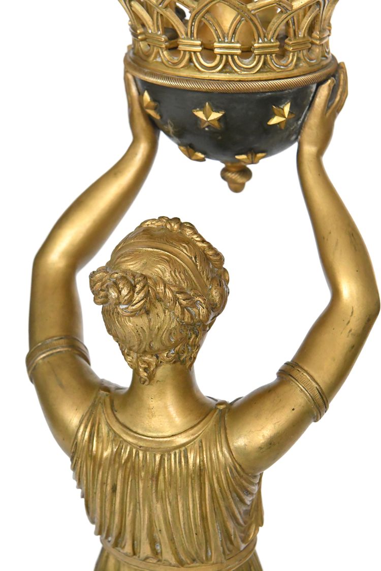 Lampada in bronzo dorato e marmo in stile impero raffigurante una cariatide