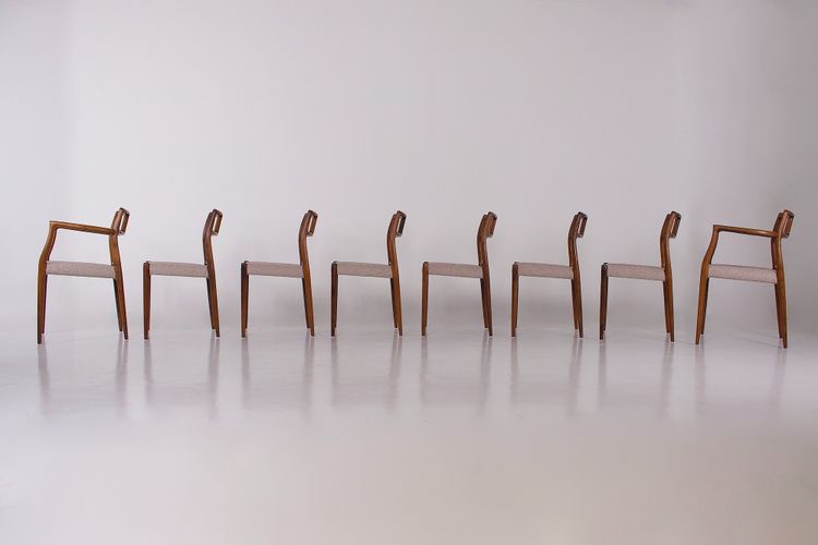 8 sedie in palissandro di Niels Otto Moller.