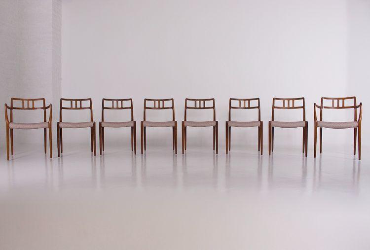 8 sedie in palissandro di Niels Otto Moller.