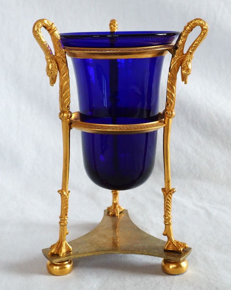 Empire period Athenian vase, gilded bronze and blue crystal, swan neck decoration