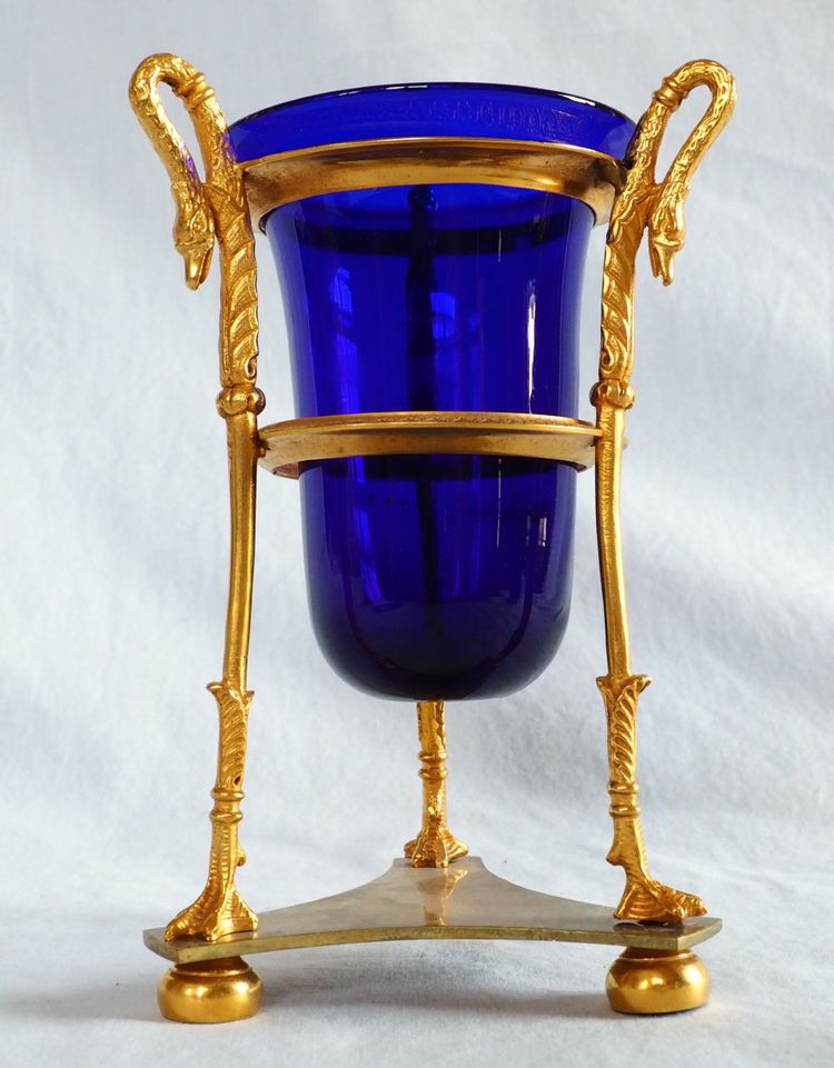Empire period Athenian vase, gilded bronze and blue crystal, swan neck decoration