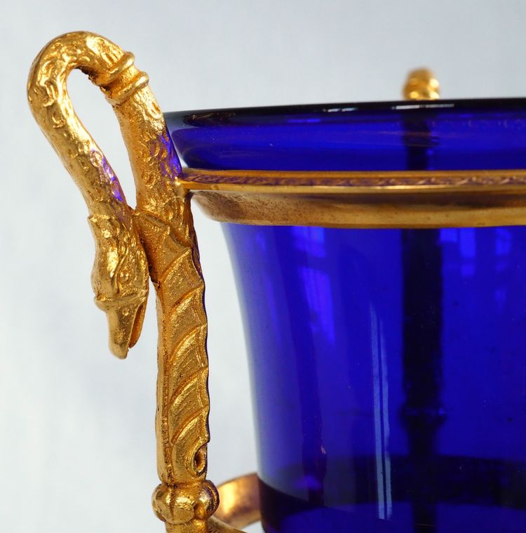 Empire period Athenian vase, gilded bronze and blue crystal, swan neck decoration