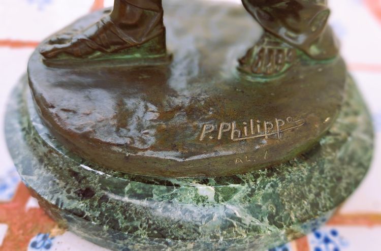 Scultura in bronzo "Gladiatore Guerriero con Scudo" di Paul Philippe, XIX secolo