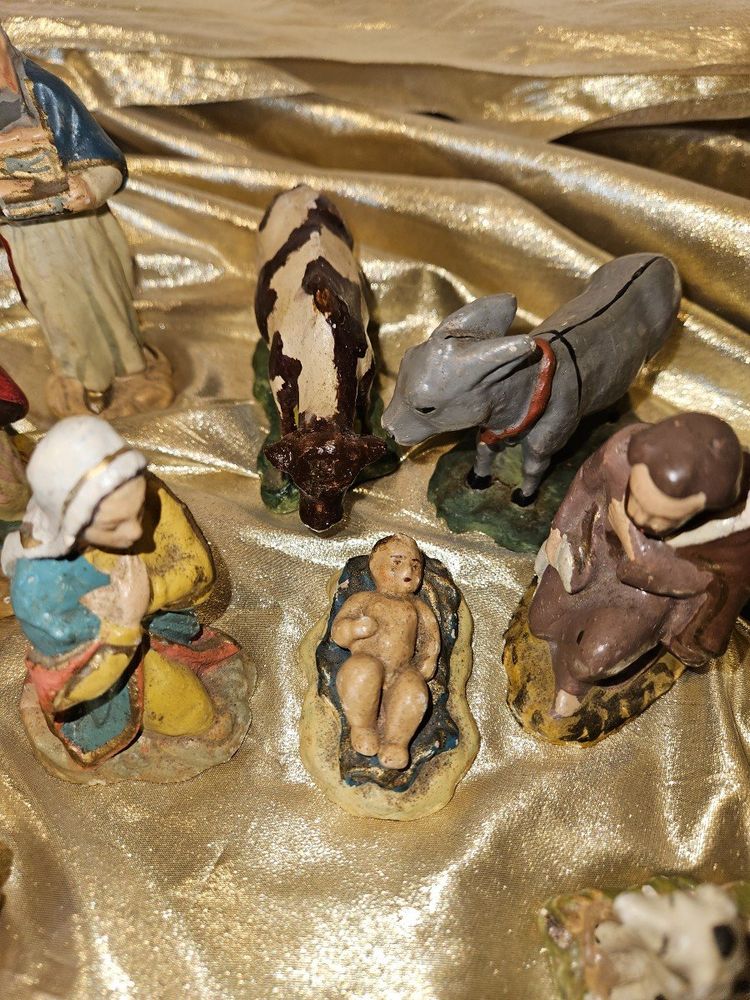 Polychrome Plaster Nativity Scene, Early 20th Century.