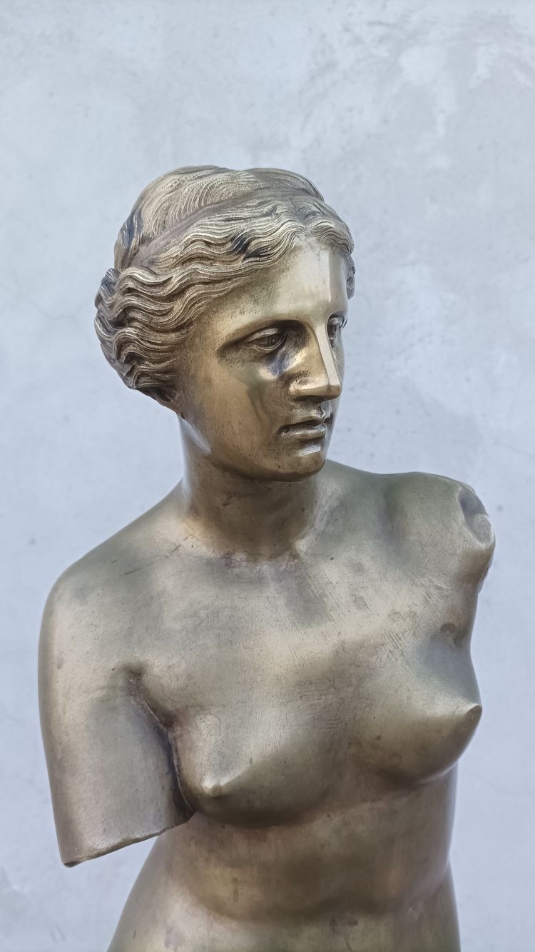 Venere di Milo Grande scultura in bronzo del XIX secolo