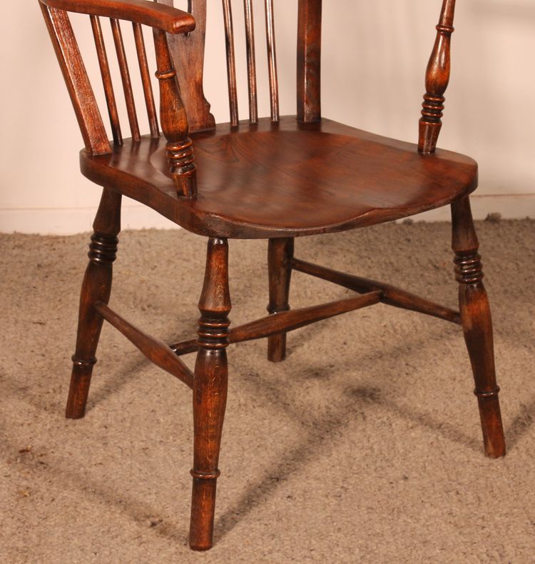 Fauteuil Windsor En Châtaignier Du 19° Siècle