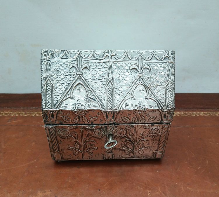 Reliquary box.