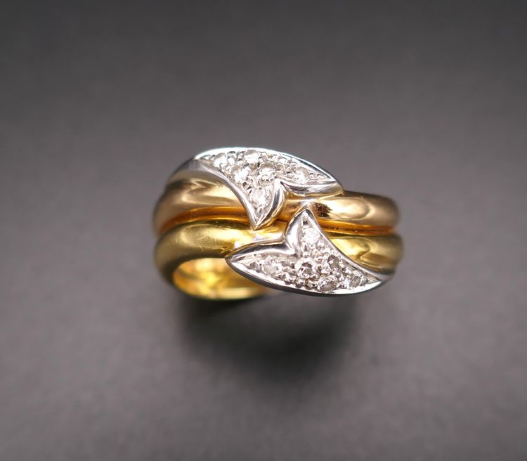 Diamond Ring in Rose Gold, Yellow Gold and 18 Carat White Gold.