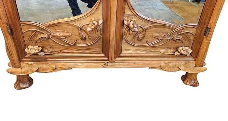 Camera da letto Art Nouveau "Ninfee e canne" della Galleria Mathieu