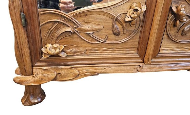 Camera da letto Art Nouveau "Ninfee e canne" della Galleria Mathieu