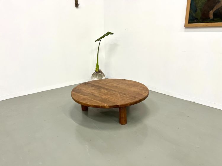Table basse moderniste circulaire en chêne