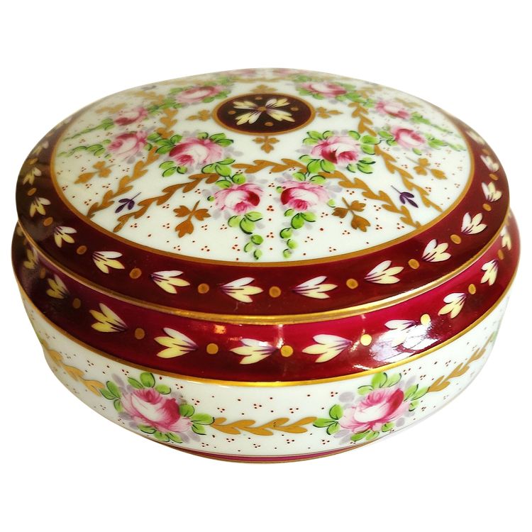 Boîte à Bijoux Bonbonnière Porcelaine Limoges  Peinte à La Main  Signée M Carpezat Roses Fleurs