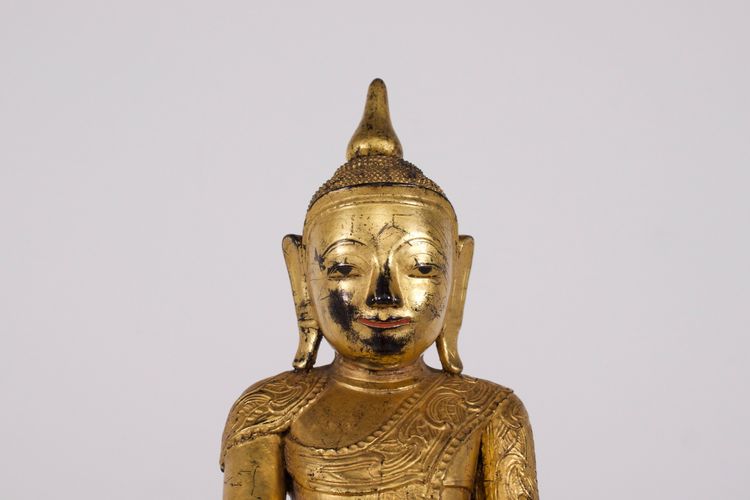 Buddha birmano Maravijaya Shan