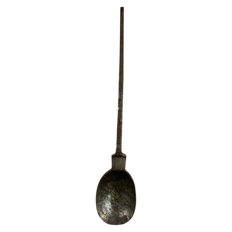 Grande cucchiaio antico in ferro battuto - 41 cm - Decorazione incisa