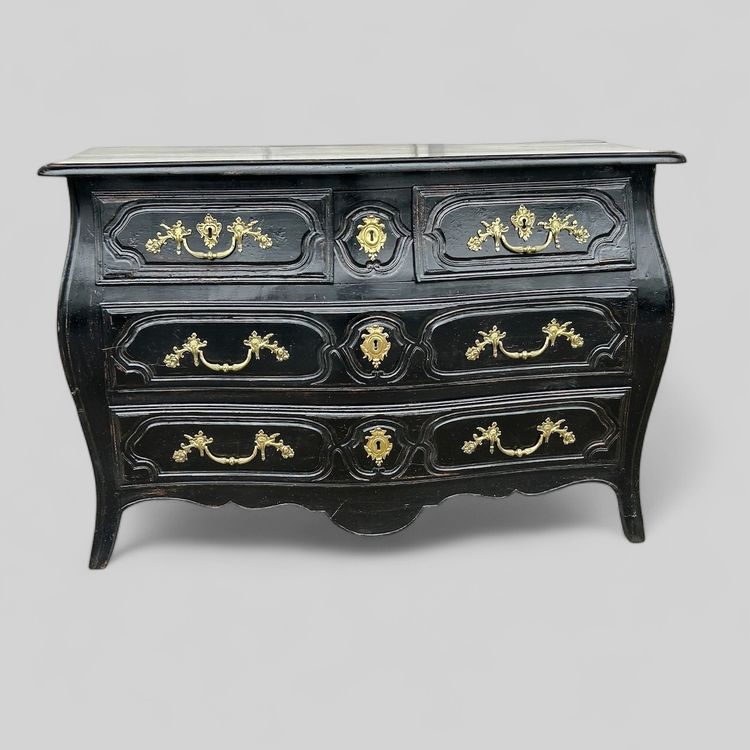 Commode Tombeau Rustique  Louis XV Laquée Noire D’époque XVIIIème 