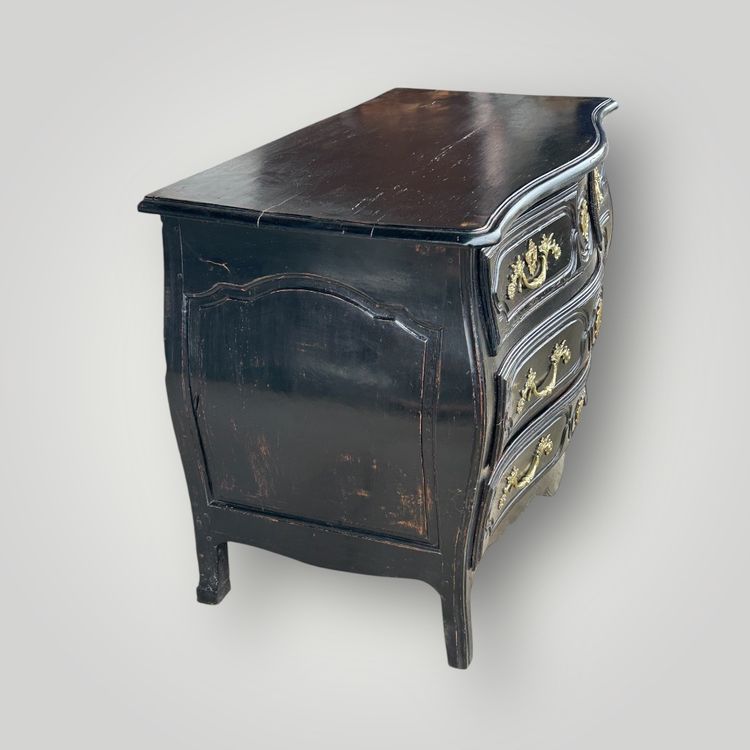 Commode Tombeau Rustique  Louis XV Laquée Noire D’époque XVIIIème 