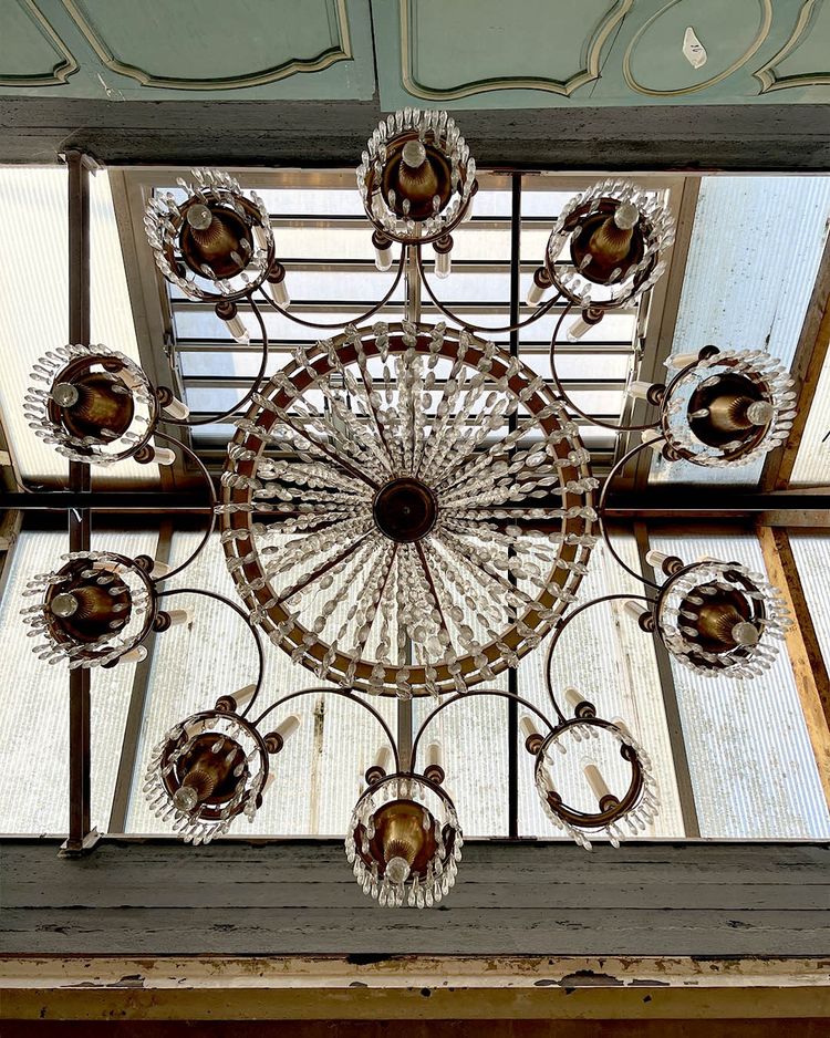 Lampadario a mongolfiera di 140 cm di diametro