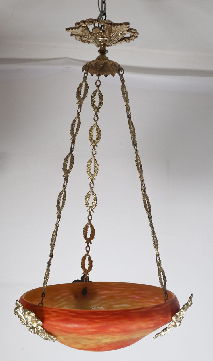 Daum hanging chandelier from the 1900s