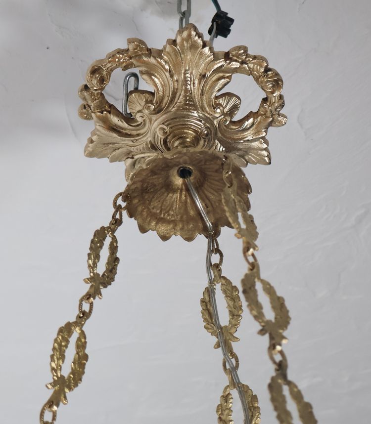 Daum hanging chandelier from the 1900s